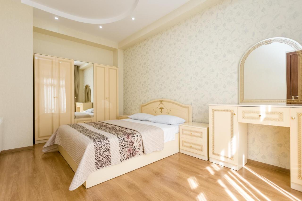 Tbilisi Two Bedroom Apartment Dış mekan fotoğraf
